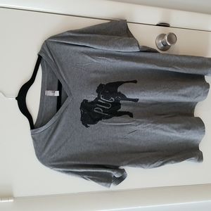 Tshirt v neck with pug graphic size xxl